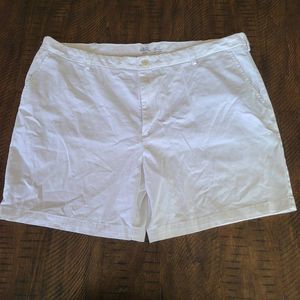 Izod saltwater stretch white chino shorts